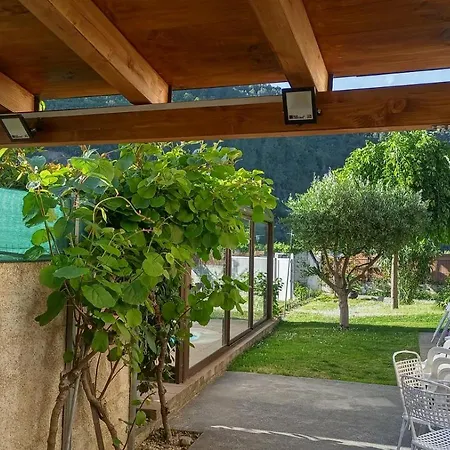 Albino Piscina Climatizada Villa Ribas del Sil