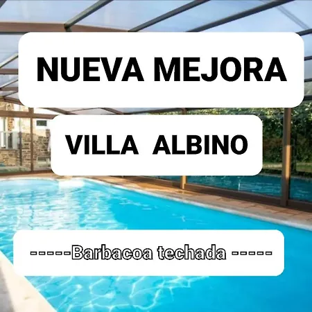 Albino Piscina Climatizada Ribas del Sil